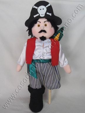 boneco pirata perna de pau
